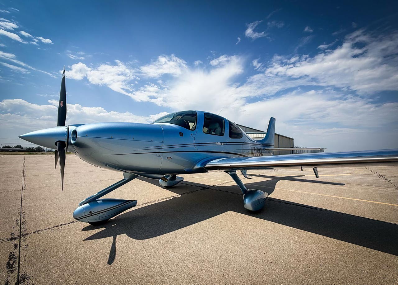 2015 Cirrus SR22-G6 — photo 4