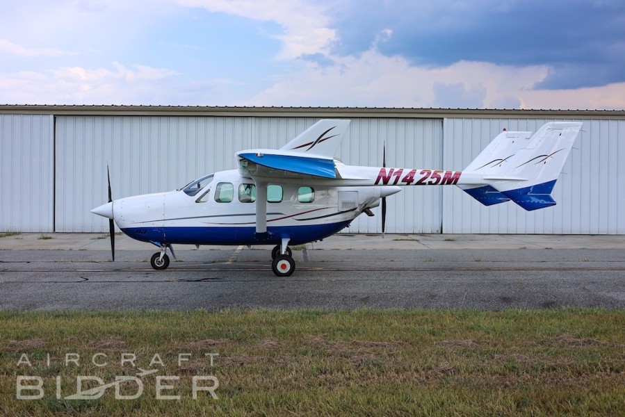 1974 Cessna Skymaster T-337G, photo 2