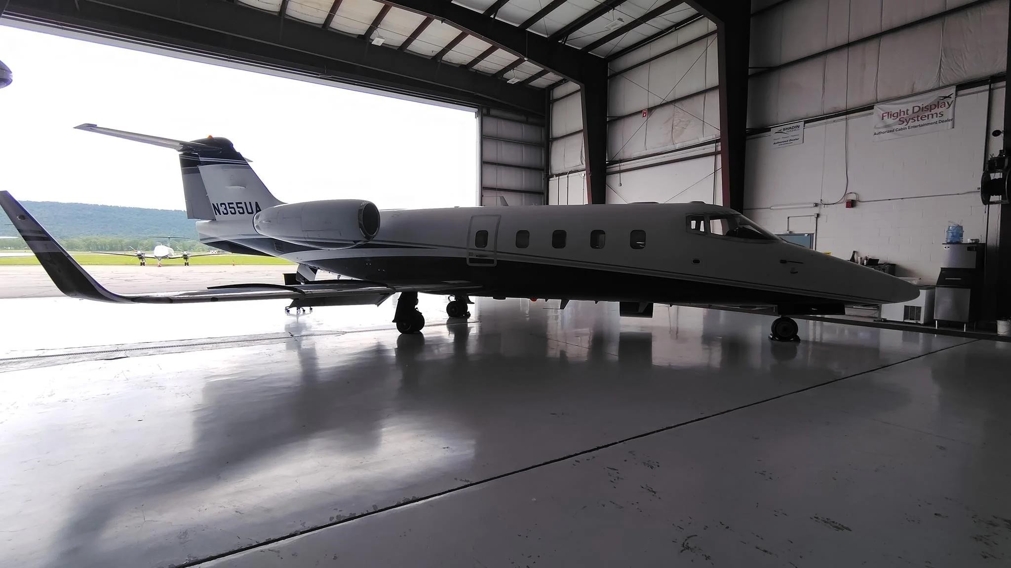 1984 Learjet 55 — photo 2