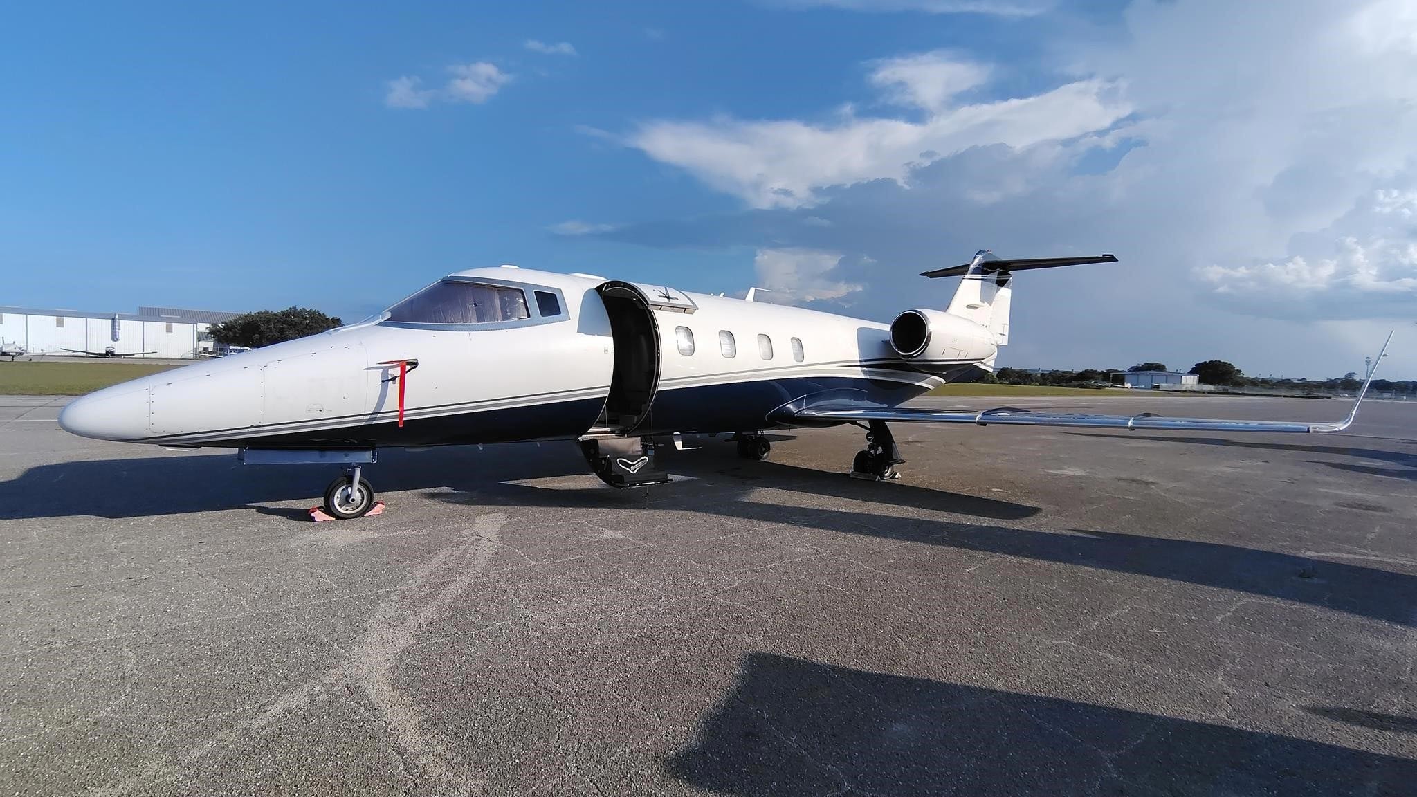 1984 Learjet 55 — photo 3
