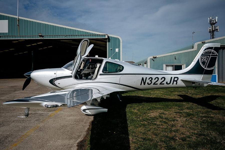 2012 Cirrus SR22T - G3 GTS, photo 2