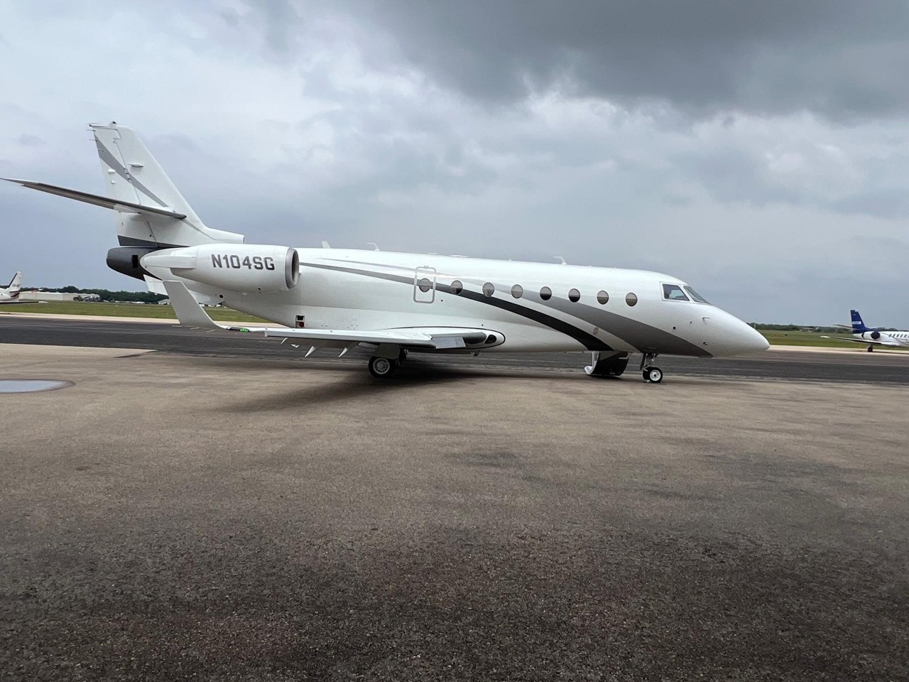 2009 Gulfstream G200