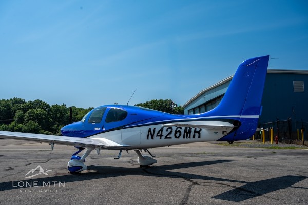 2025 Cirrus SR20 — photo 3