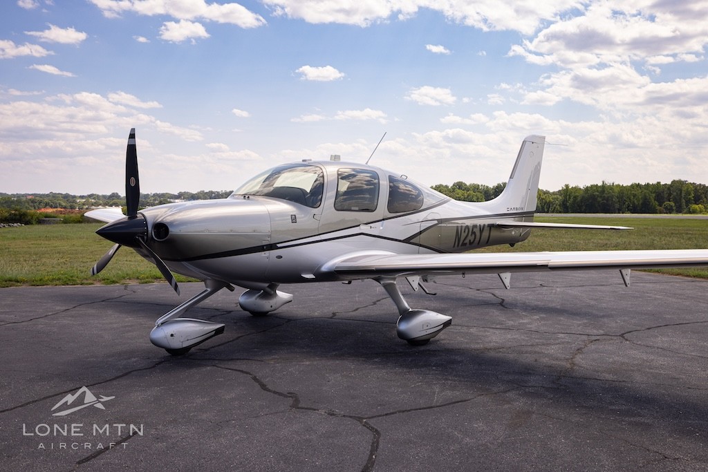 2017 Cirrus SR22-G6