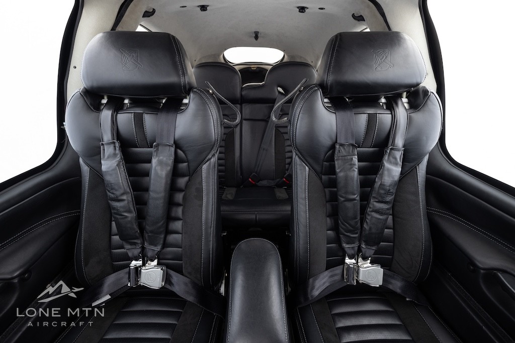 2017 Cirrus SR22-G6 — photo 5
