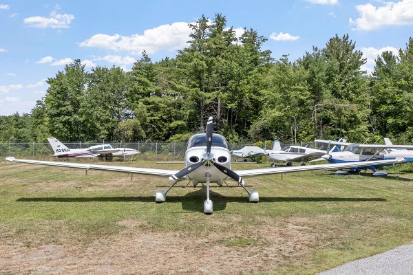 2017 Cirrus SR22-G6 — photo 4