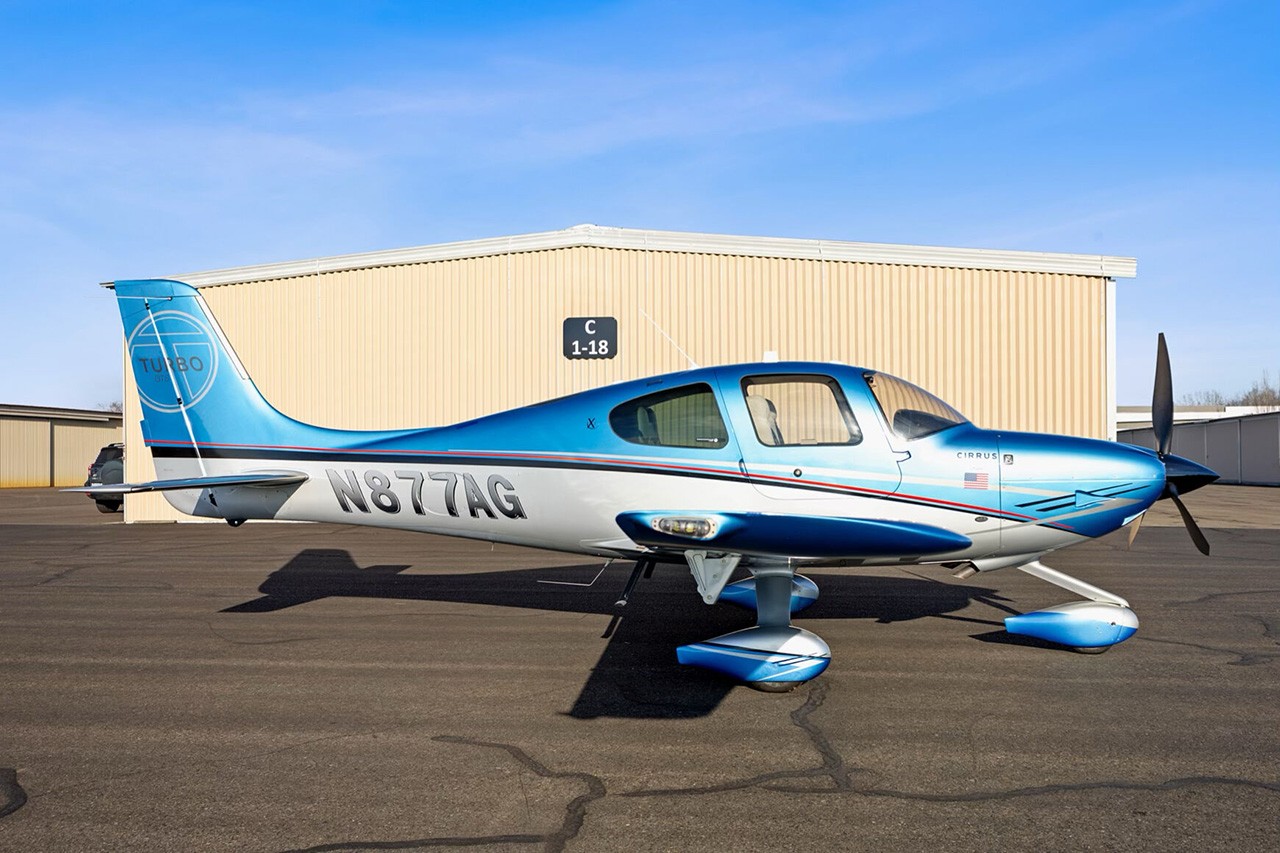 2012 Cirrus SR22T — photo 1