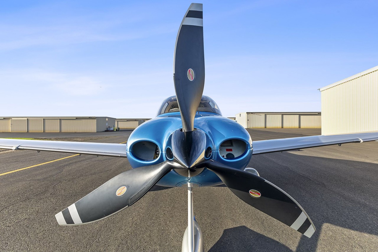 2012 Cirrus SR22T — photo 3