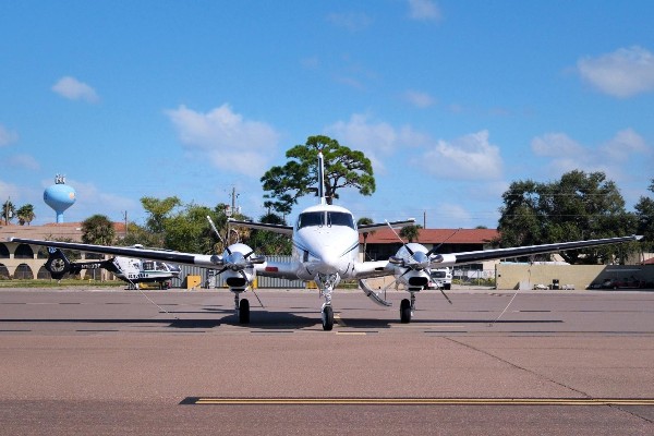 1978 Beech King Air E90 — photo 3