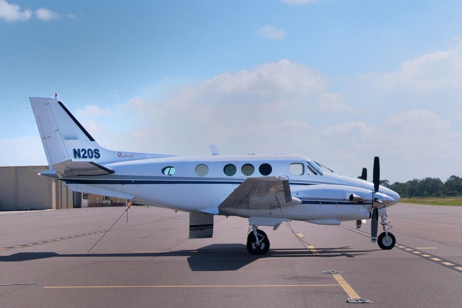 1978 Beech King Air E90 — photo 5