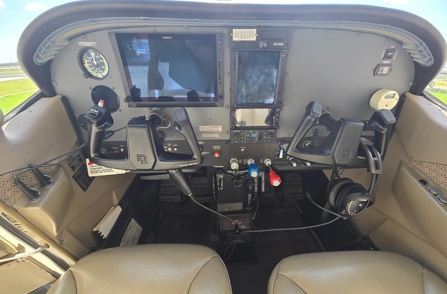 1999 Cessna T206H, photo 10