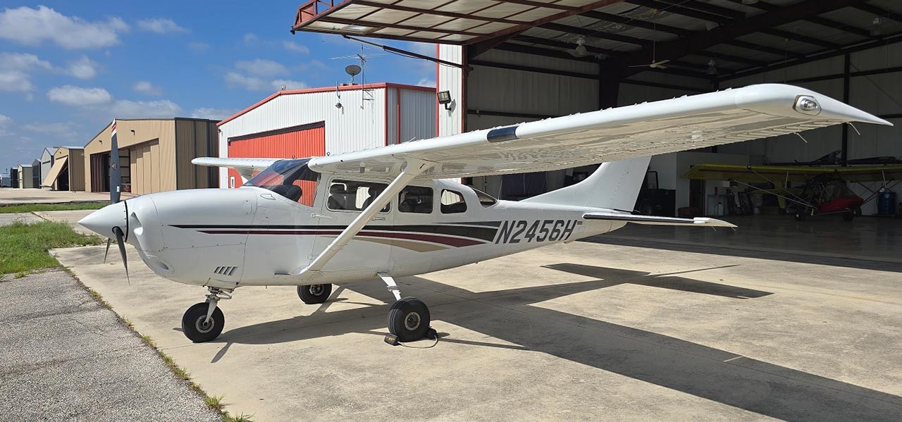 1999 Cessna T206H — photo 2