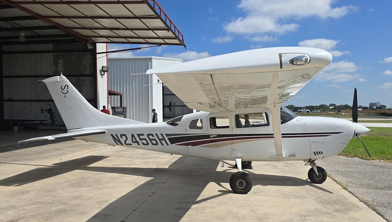 1999 Cessna T206H — photo 4