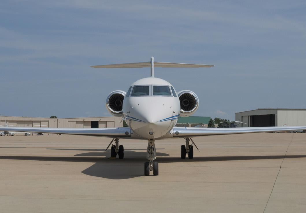 2019 Gulfstream G550 — photo 3
