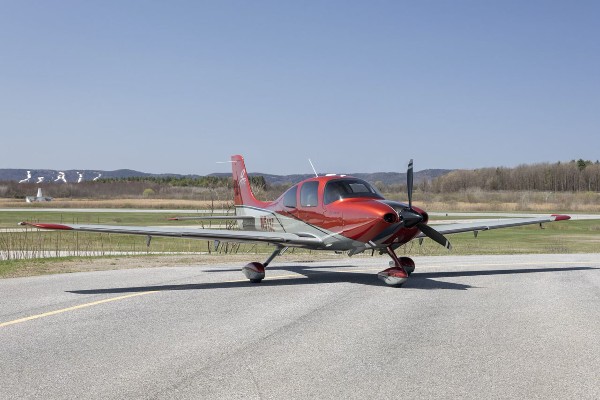 2005 Cirrus SR22-G2 — photo 4