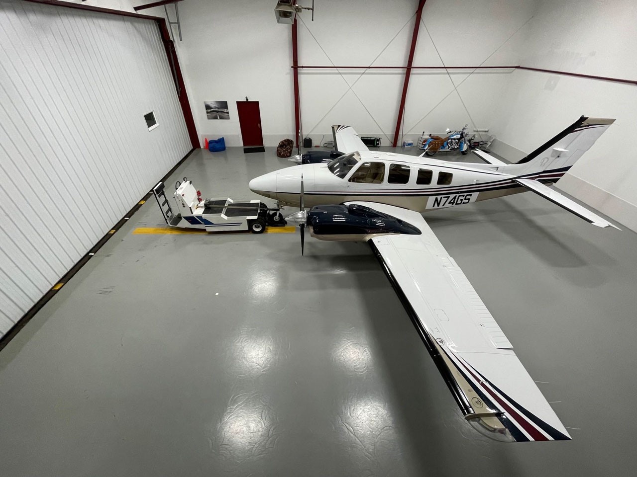 2006 Beech Baron G58 — photo 1