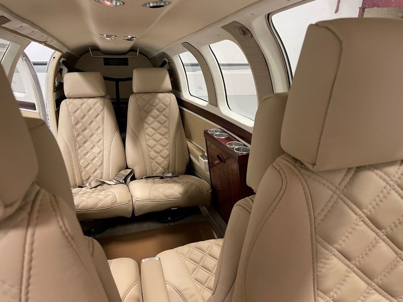 2006 Beechcraft Beech Baron G58, photo 10