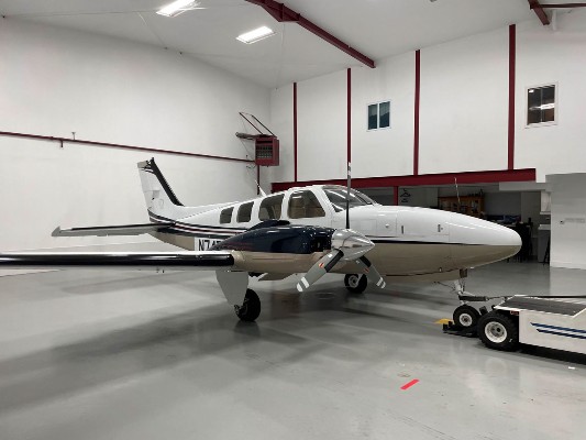 2006 Beech Baron G58 — photo 3