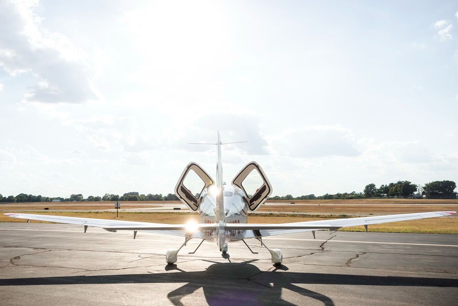 2008 Cirrus SR20-G3 GTS, photo 6