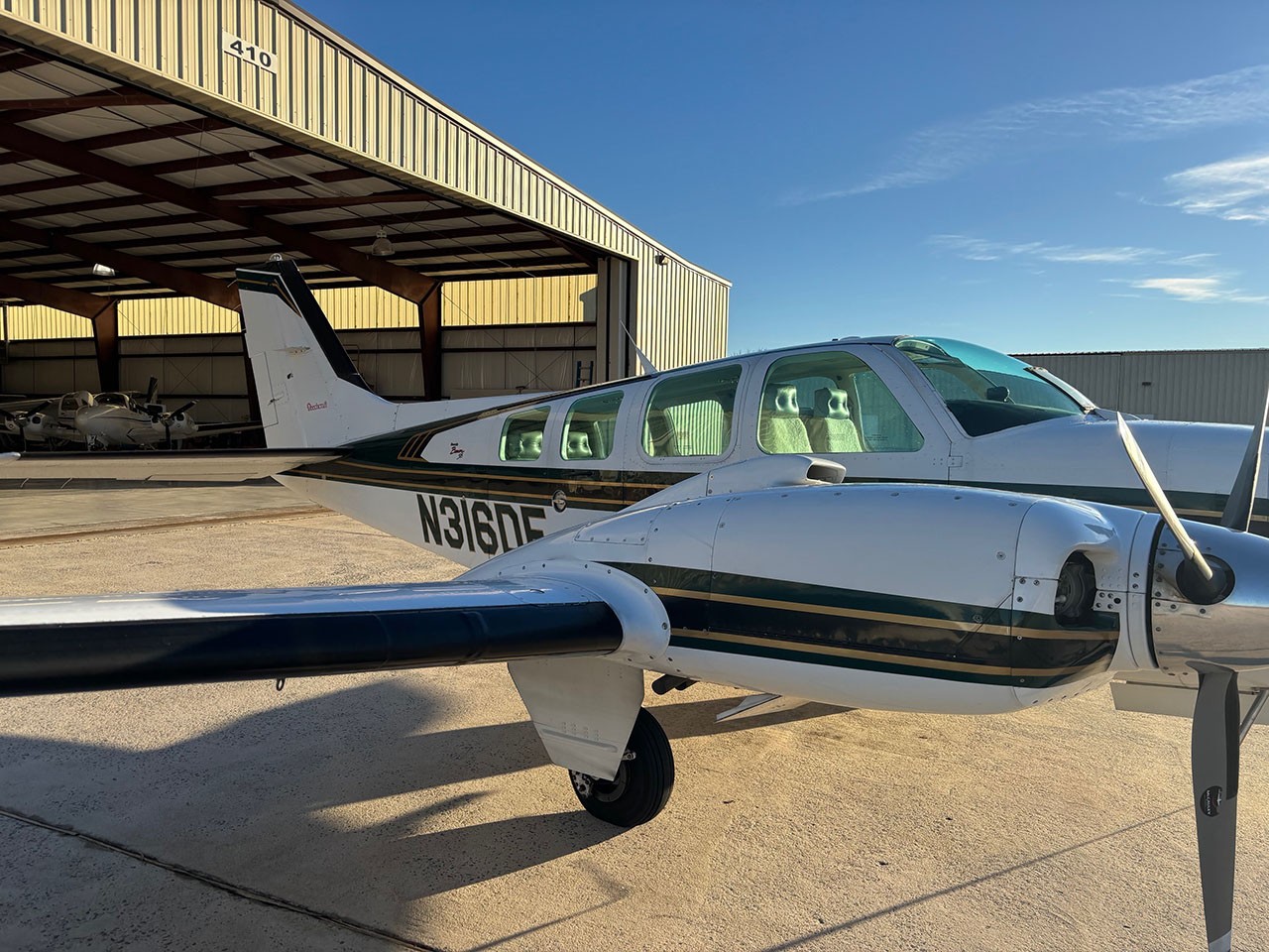 1997 Beech Baron 58 — photo 3