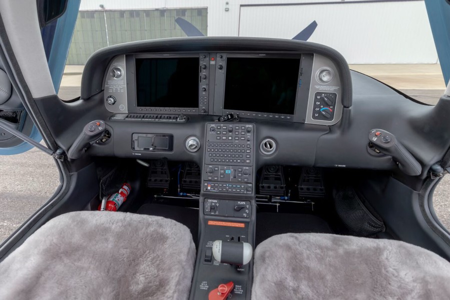 2022 Cirrus SR22T-G6 GTS (N928LT), photo 10