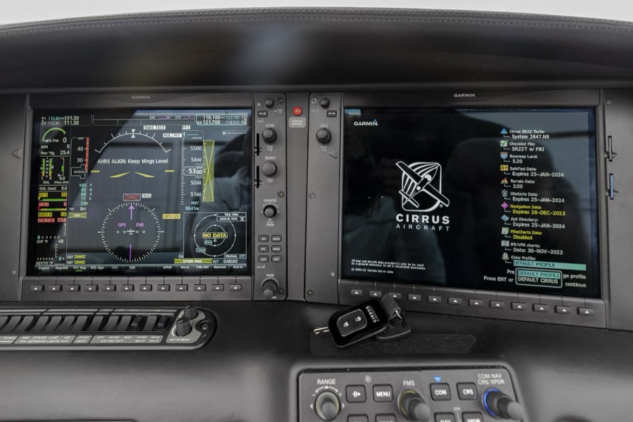 2022 Cirrus SR22T-G6 GTS (N928LT), photo 12