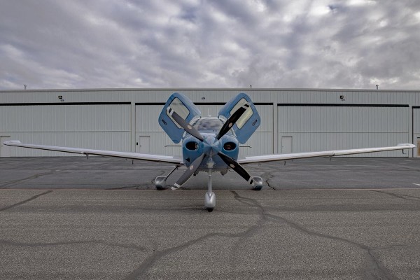 2022 Cirrus SR22T-G6 — photo 2