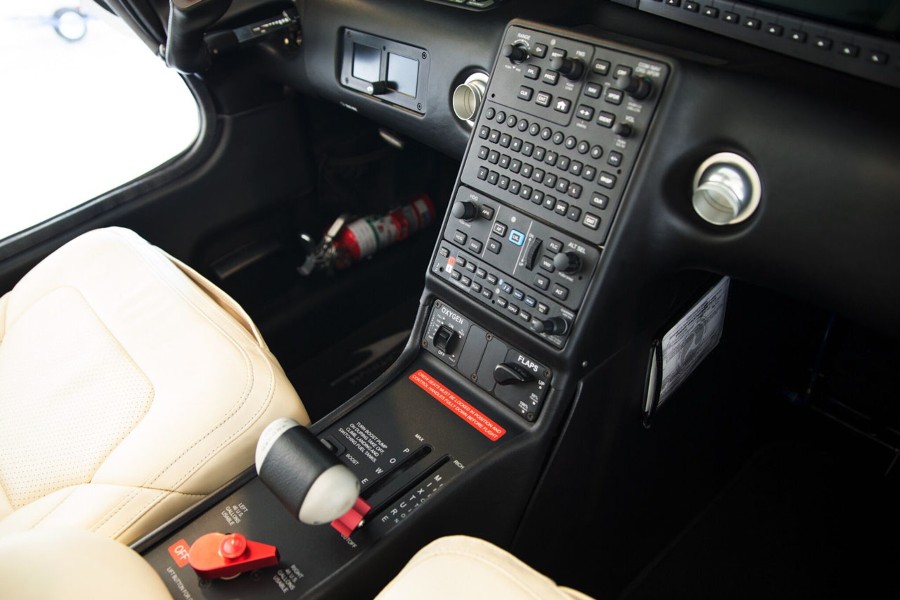 2022 Cirrus SR22T-G6 GTS (N822GG), photo 12