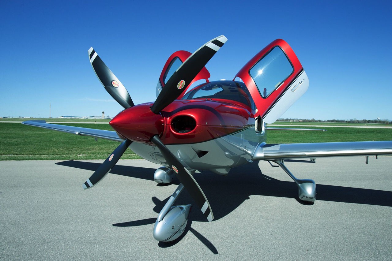 2022 Cirrus SR22T-G6 — photo 2