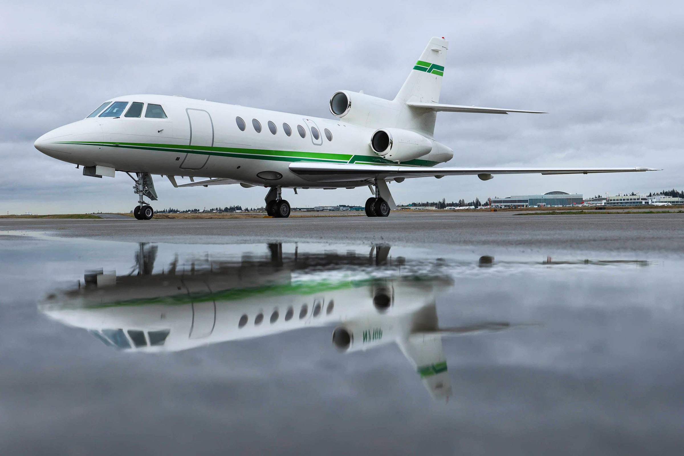 2000 Falcon 50