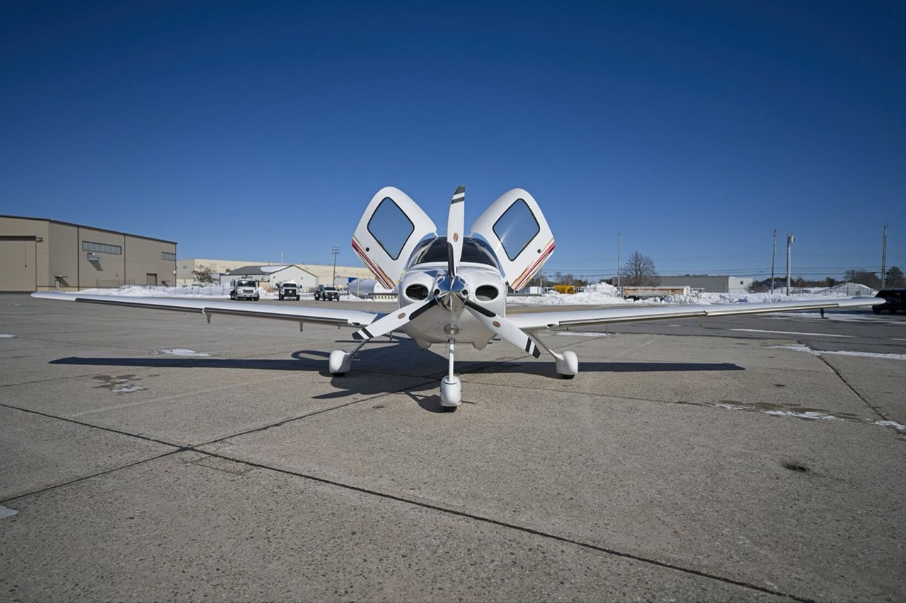 2006 Cirrus SR22-G2 — photo 4