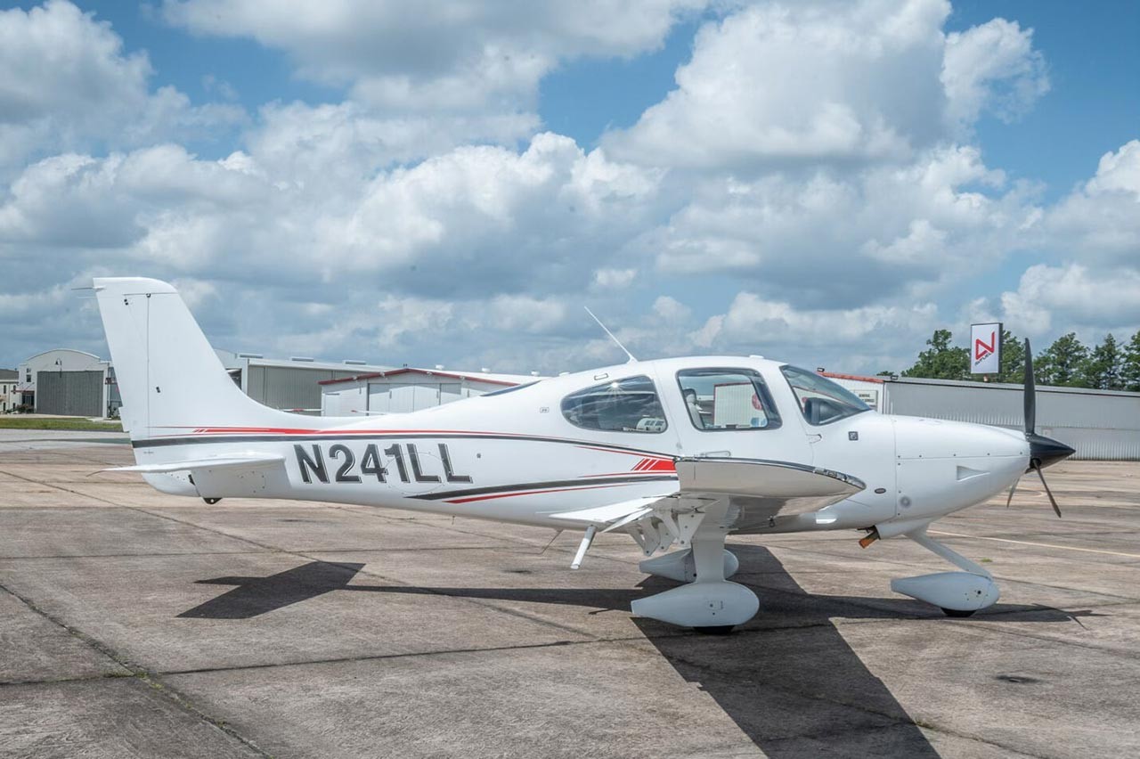 2021 Cirrus SR20 — photo 5