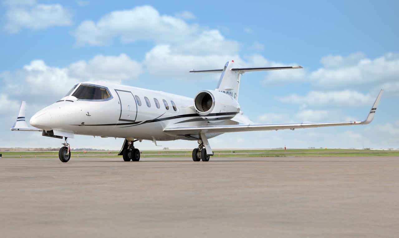 2001 Learjet 31 — photo 4