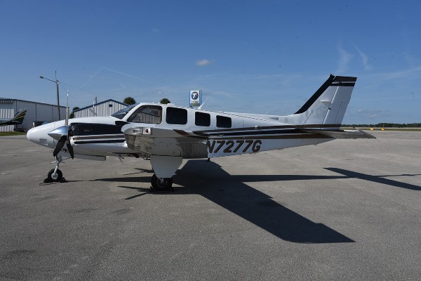 2007 Beech Baron G58 — photo 1
