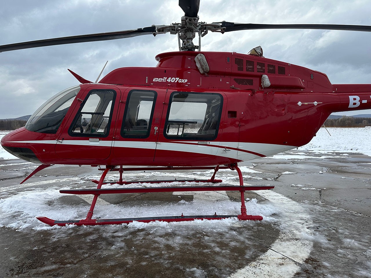 2015 Bell 407 — photo 2