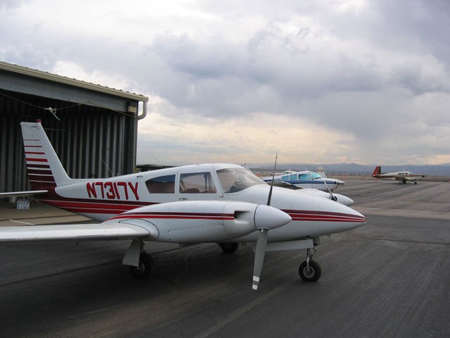 1964 Piper Twin Comanche PA-30, photo 6