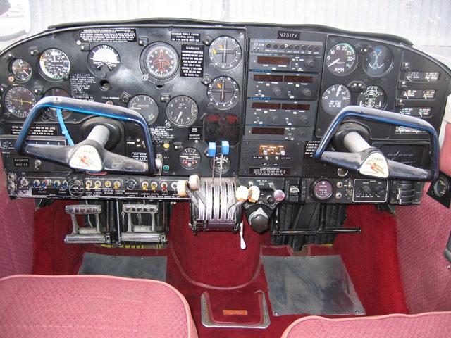 1964 Piper Twin Comanche PA-30, photo 9