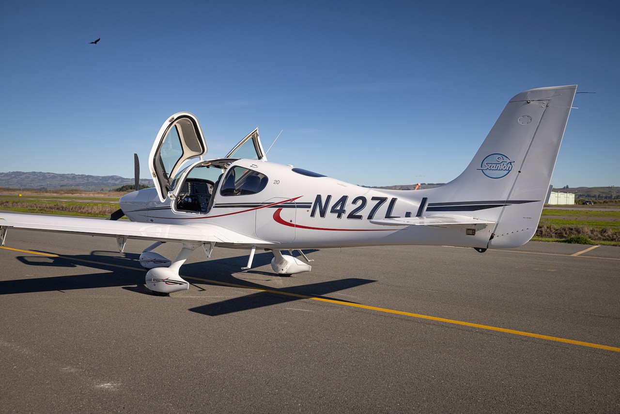 2019 Cirrus SR20 — photo 3