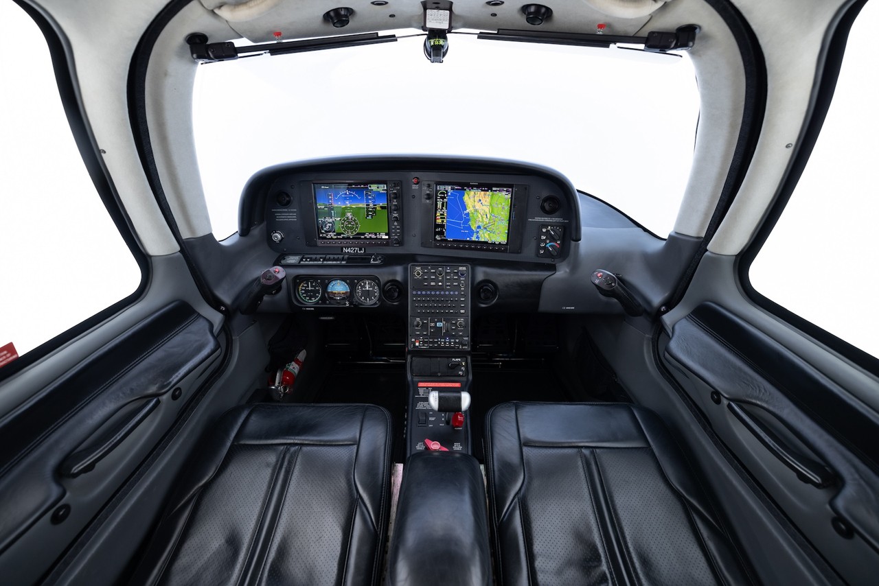 2019 Cirrus SR20 — photo 4