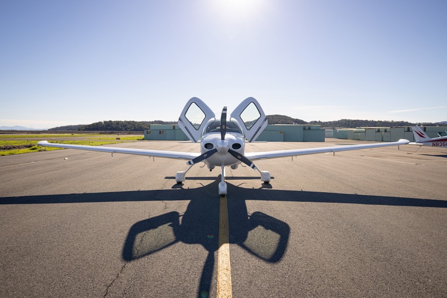 2019 Cirrus SR20 G6 (N427LJ), photo 7