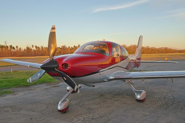 2014 Cirrus SR22T-G5 — photo 2