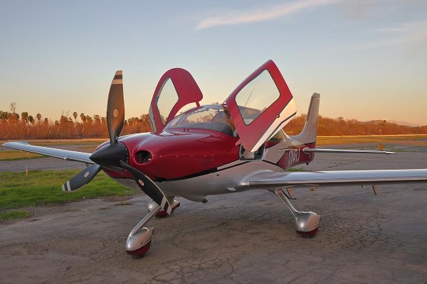 2014 Cirrus SR22T-G5 — photo 3