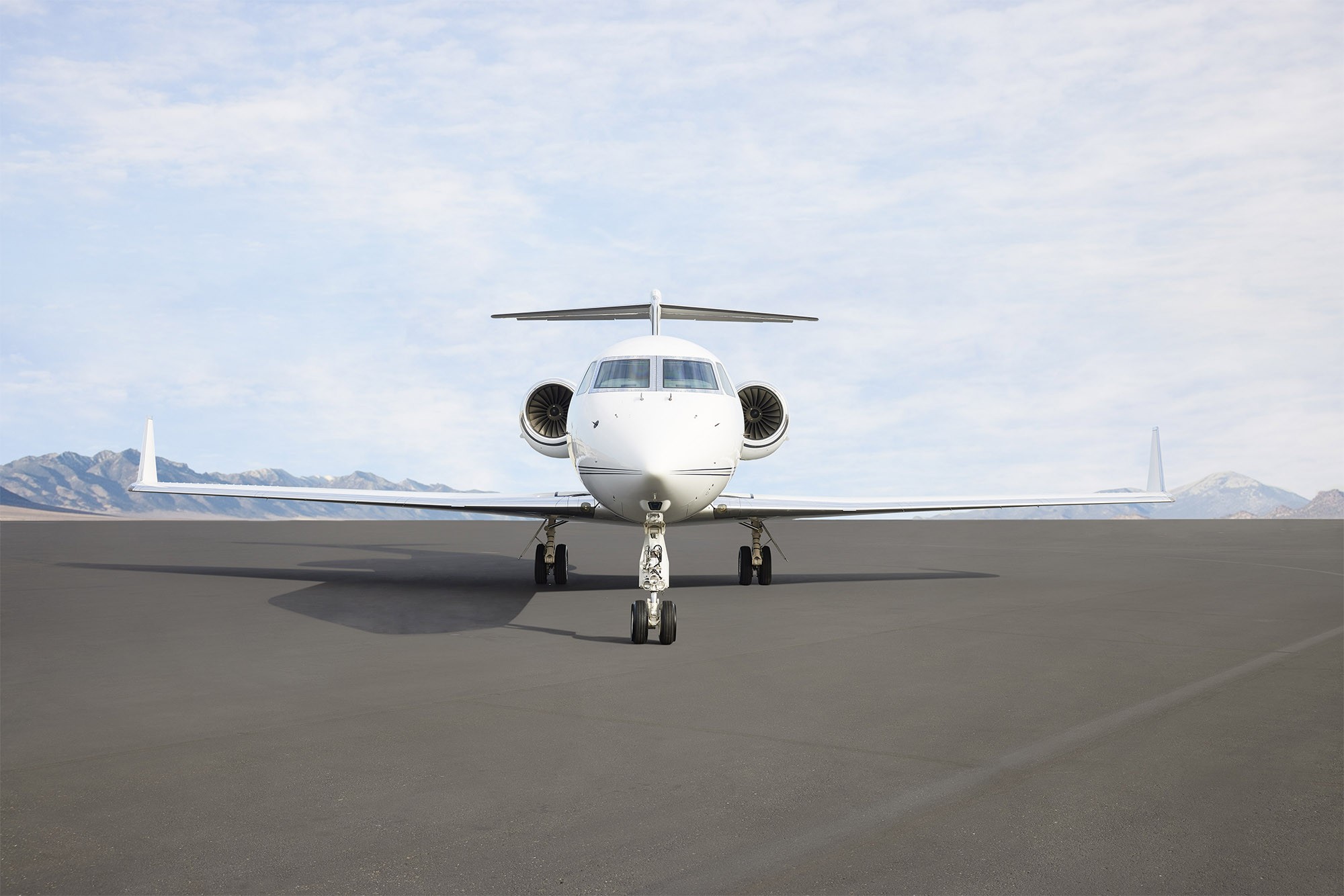2011 Gulfstream G450 — photo 3