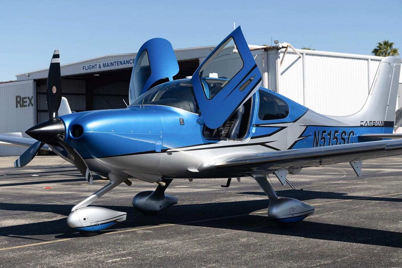 2018 Cirrus SR22-G6 — photo 2