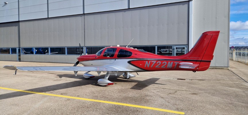 2023 Cirrus SR22-G6 — photo 3