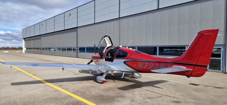 2023 Cirrus SR22-G6 — photo 4
