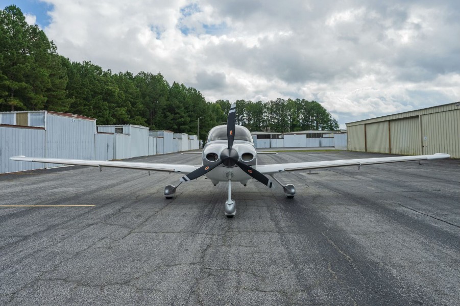 2006 Cirrus SR22-G2 (N229SG), photo 3