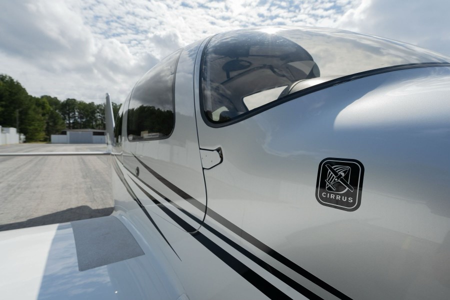 2006 Cirrus SR22-G2 (N229SG), photo 9