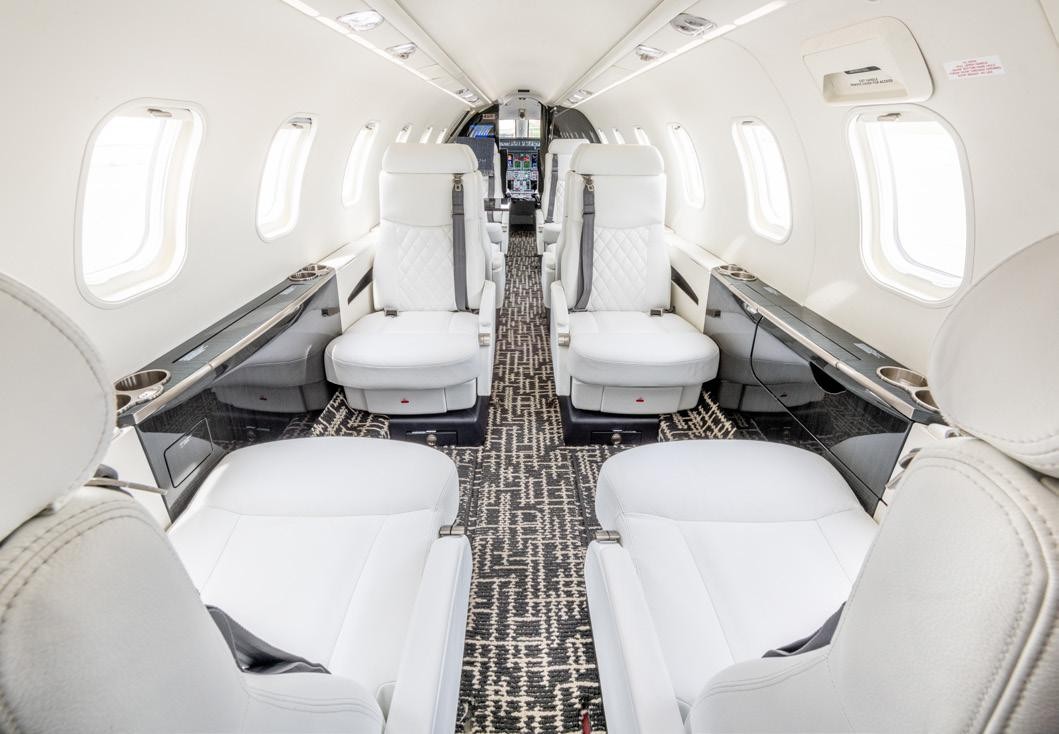 2010 Learjet 45 — photo 5