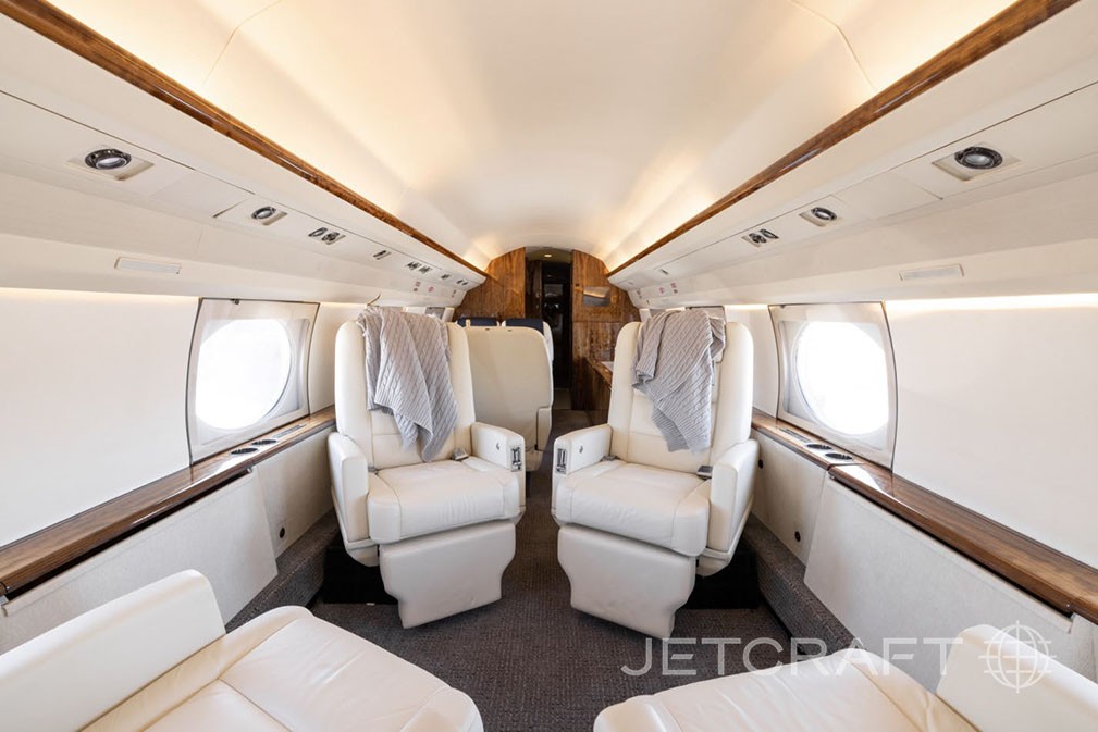 1990 Gulfstream G-IV — photo 3